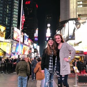 Meet your Posher, Sophia